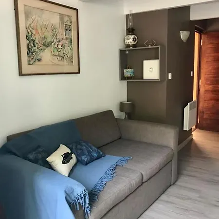 Independent Studio In Private Garden